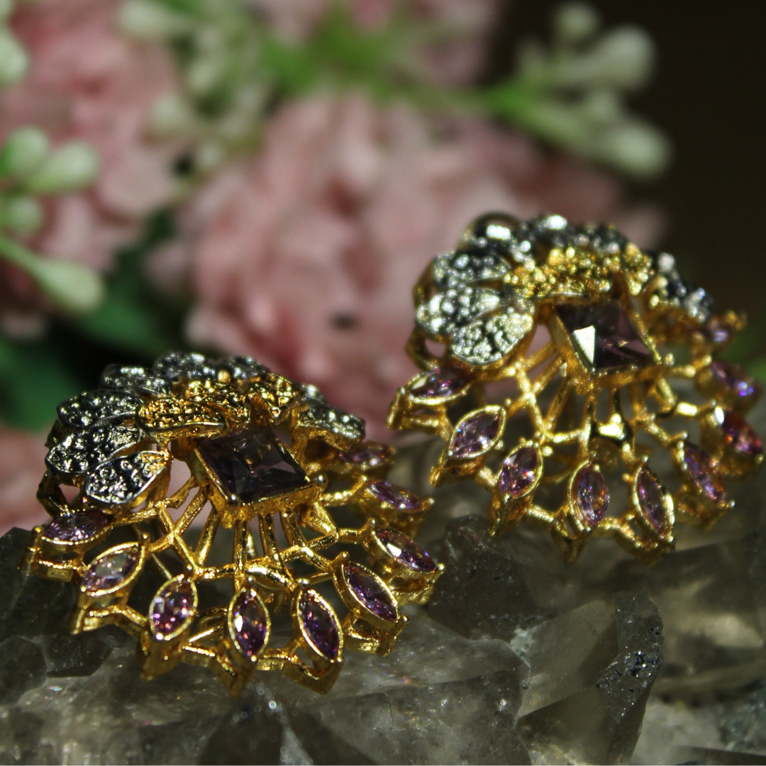 Şahane - Elegant Floral Earrings