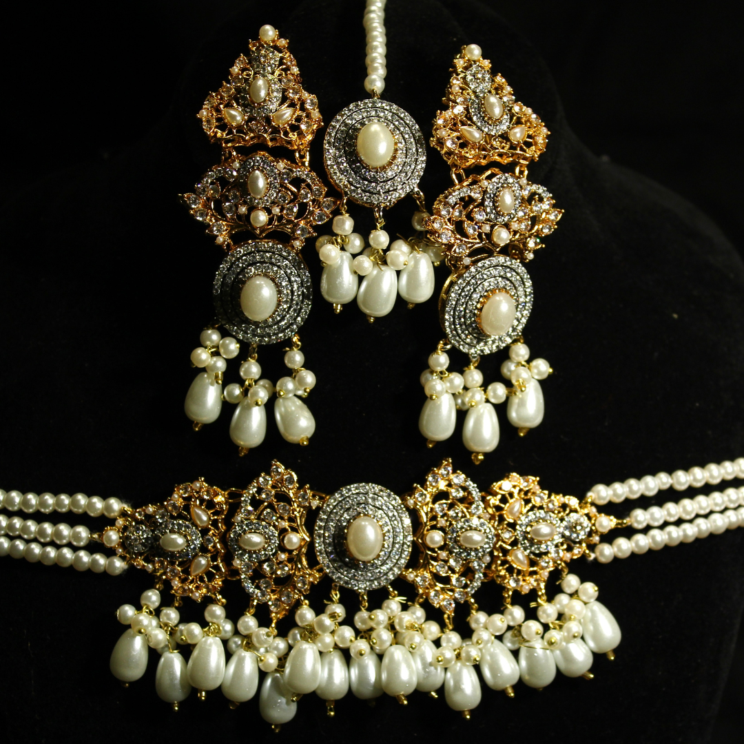 Şehnaz Jewelry Set