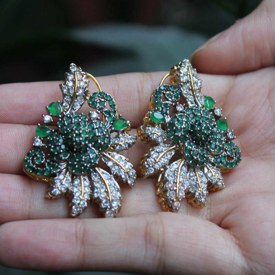 Elmas Çiçekler Earring