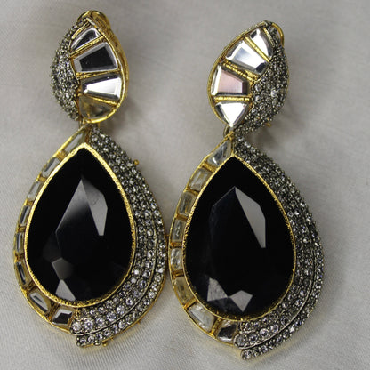 Aylin Ear Ring