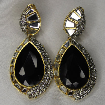 Aylin Ear Ring