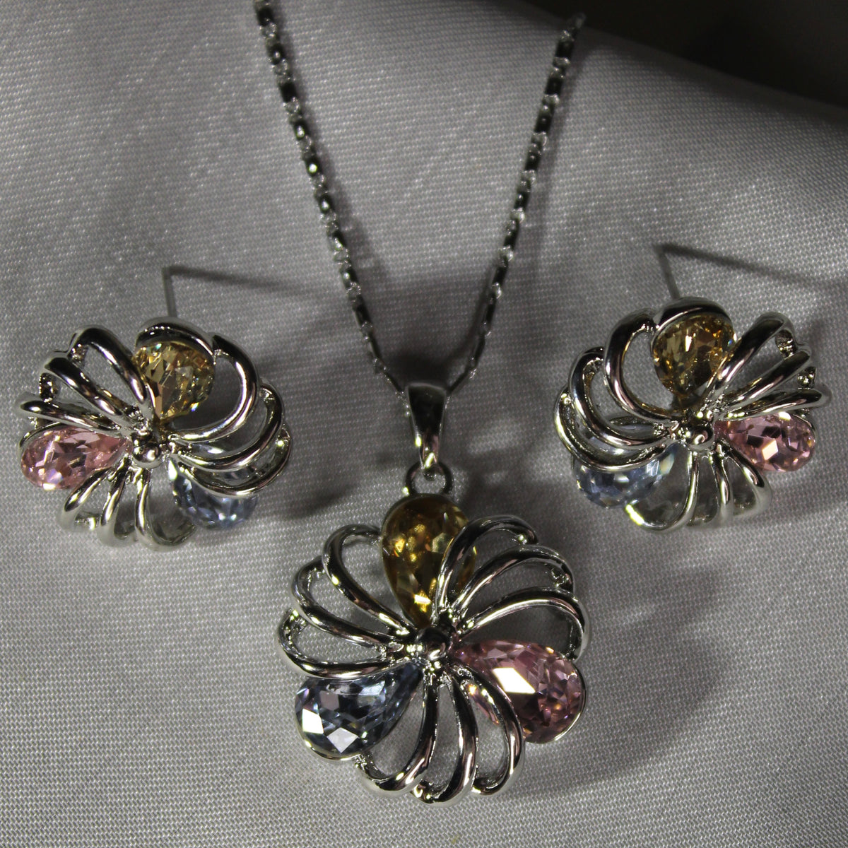Fleuris Locket Set