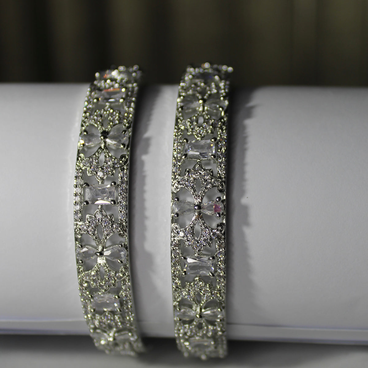Emperia Bangles 2PCS