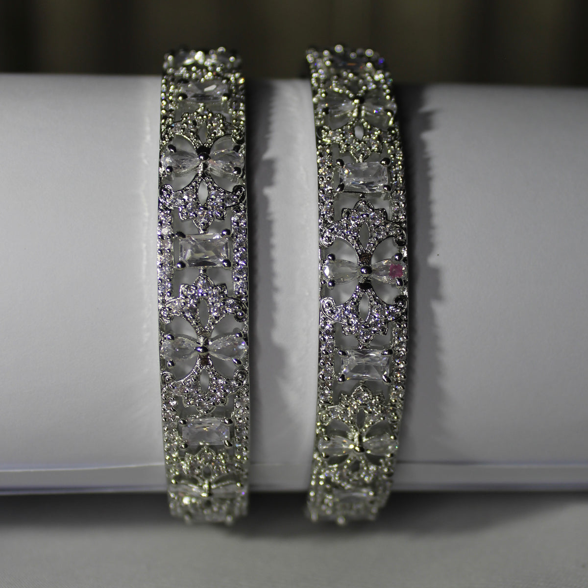 Emperia Bangles 2PCS