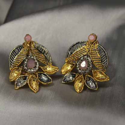 Zumrut Ear Ring