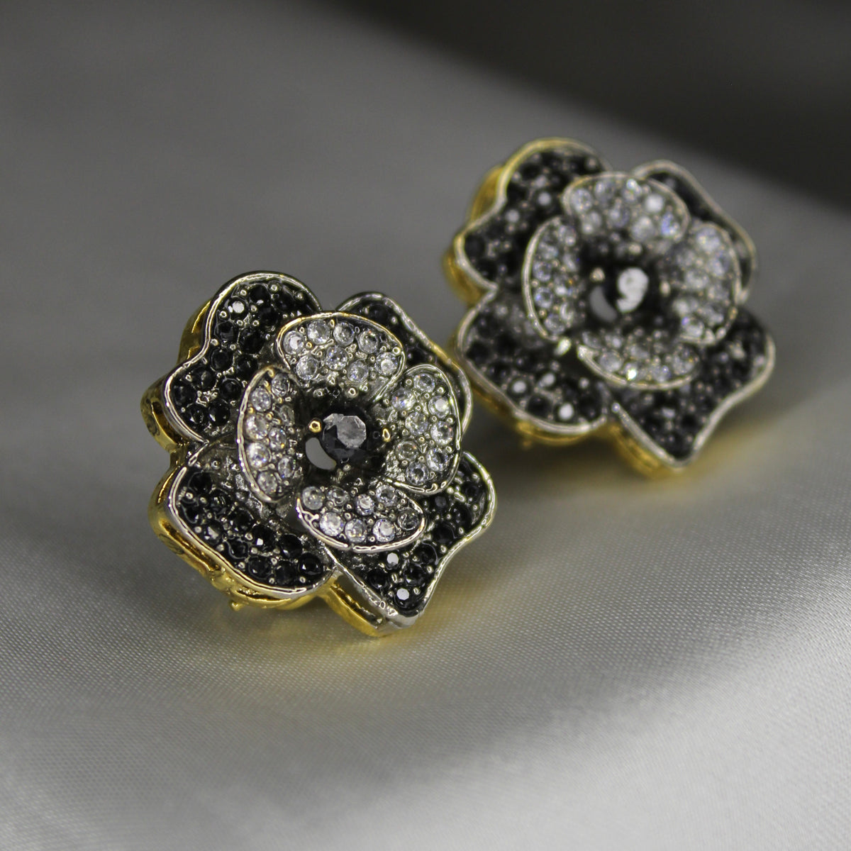 Gonca Ear Ring