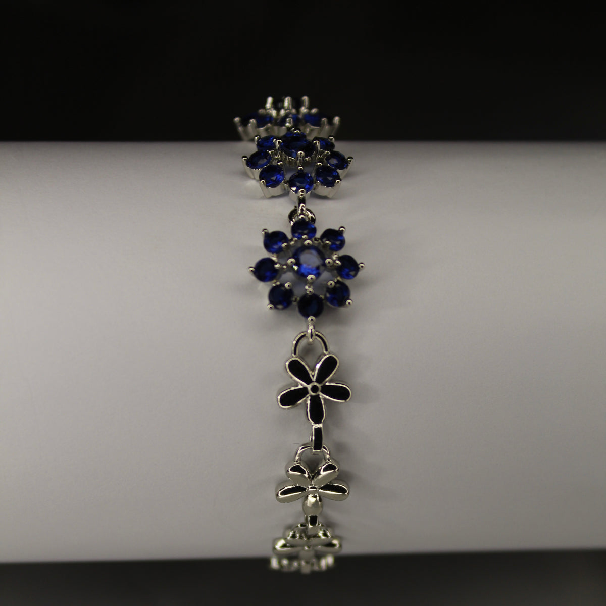 Blosselle Bracelet