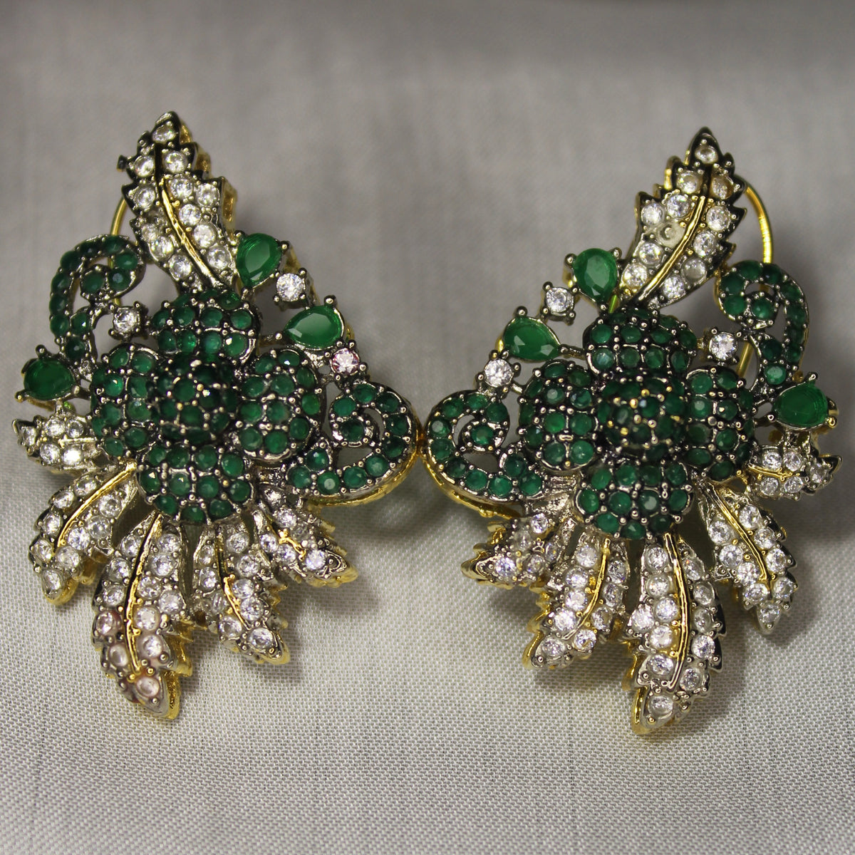Elmas Clicekler Ear Ring