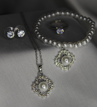 White Pearl Combo Set
